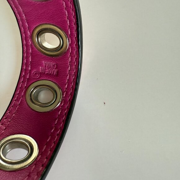 Coach - Picture 5 of 6